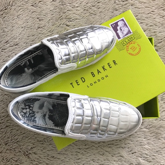 Ted Baker•Metallic Silver Slip-On Sneakers•NEW - Picture 4 of 8